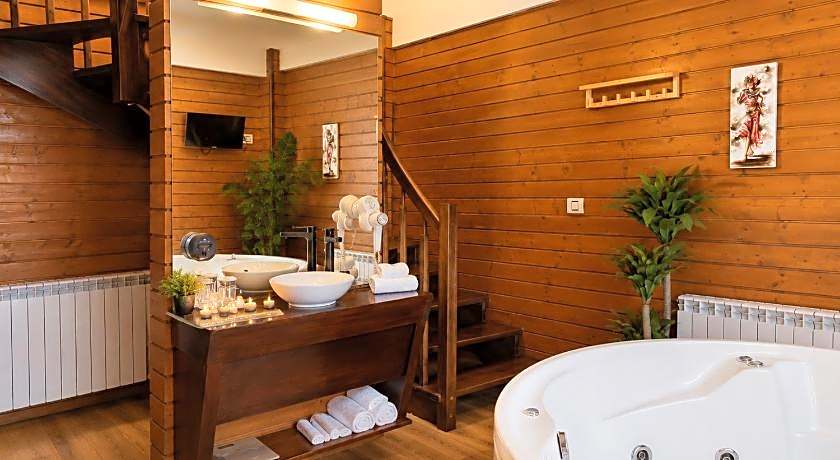 Ioana Hotels