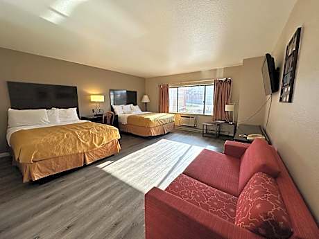 Rodeway Inn & Suites Madison East