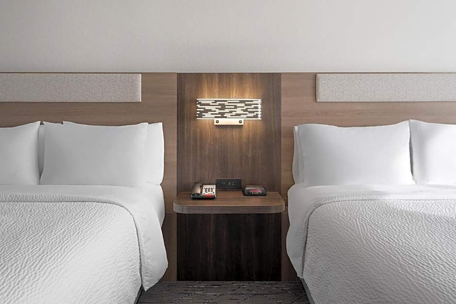 Holiday Inn Express Hotel & Suites Midwest City By IHG