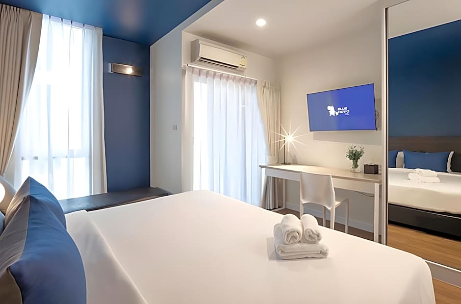 Blue Hippo Hotel