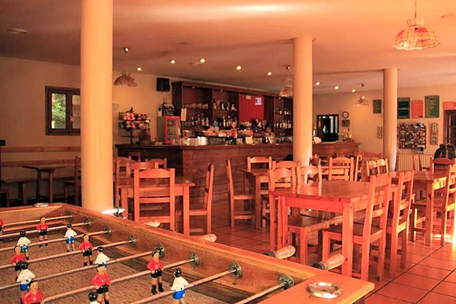 Hotel, Bungalows y Camping Viu