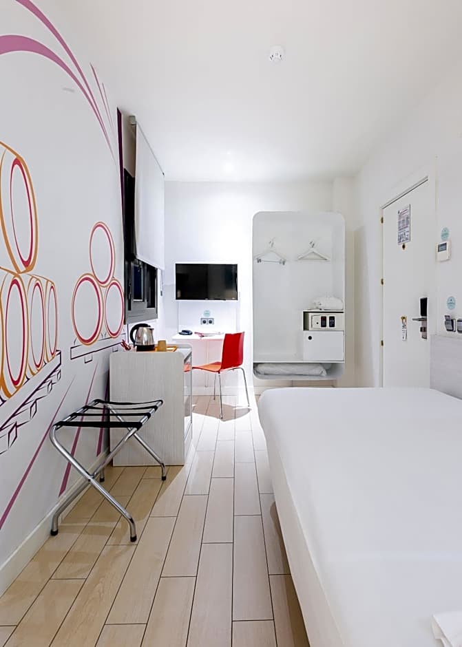 Ibis Styles Madrid Prado