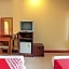 OYO 681 Paradise Hotel
