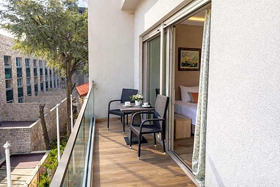 Hotel Butua Residence