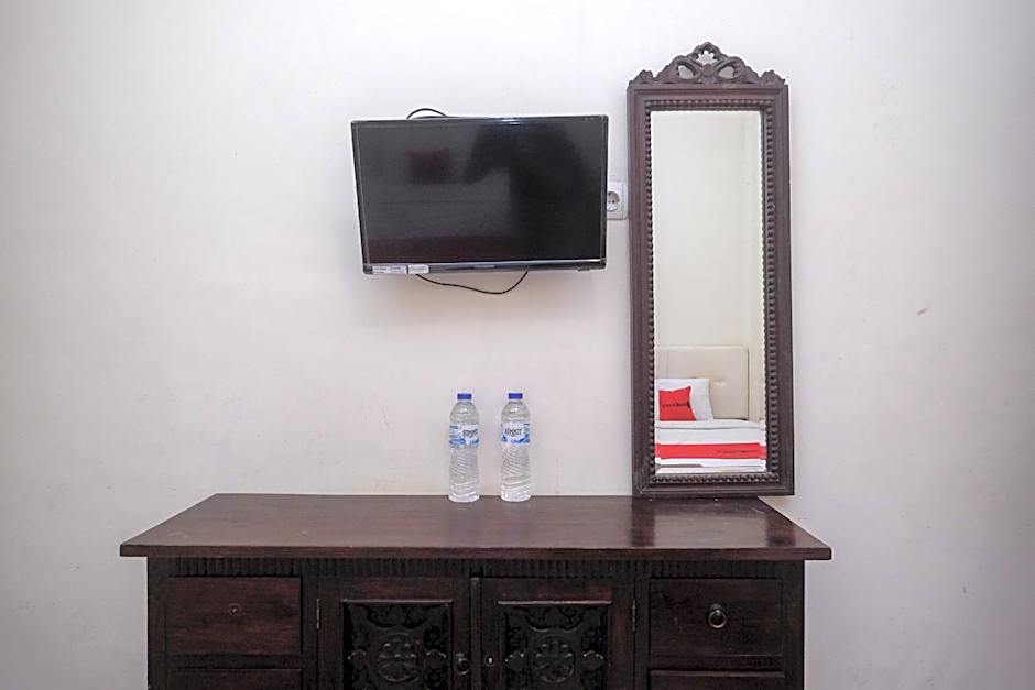 RedDoorz Syariah near Pakuwon Mall Jogja