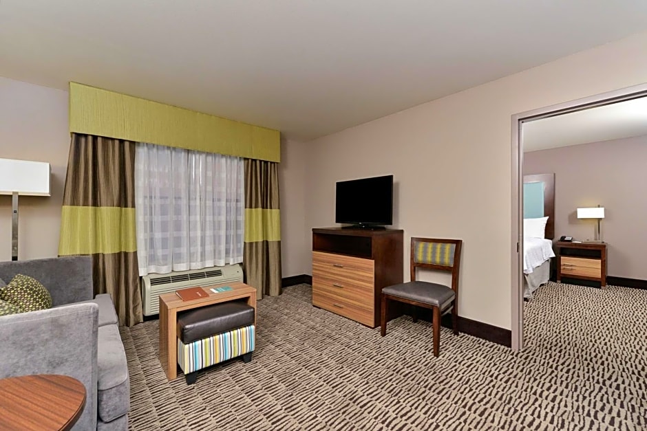 Homewood Suites By Hilton Cincinnati/Mason
