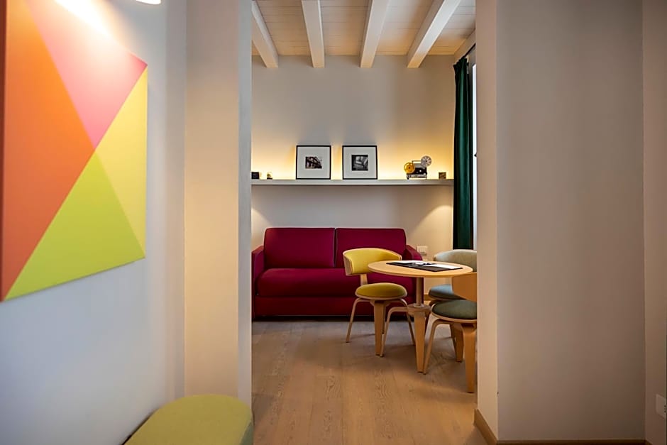 Savona 18 Suites