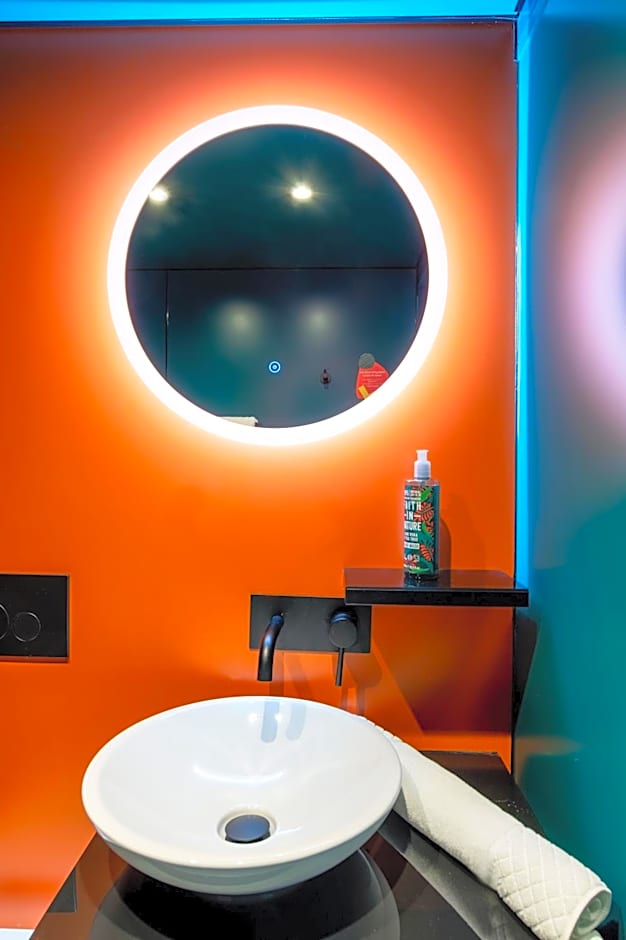 YOTEL Manchester Deansgate