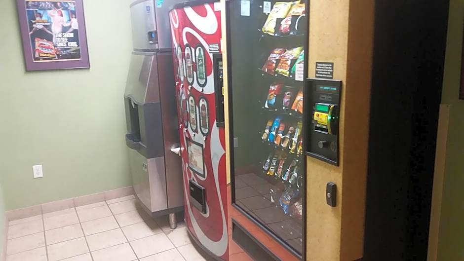 Studio 6 McAlester OK South