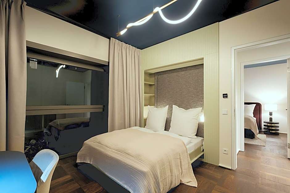 The Garden Suites by Suite030