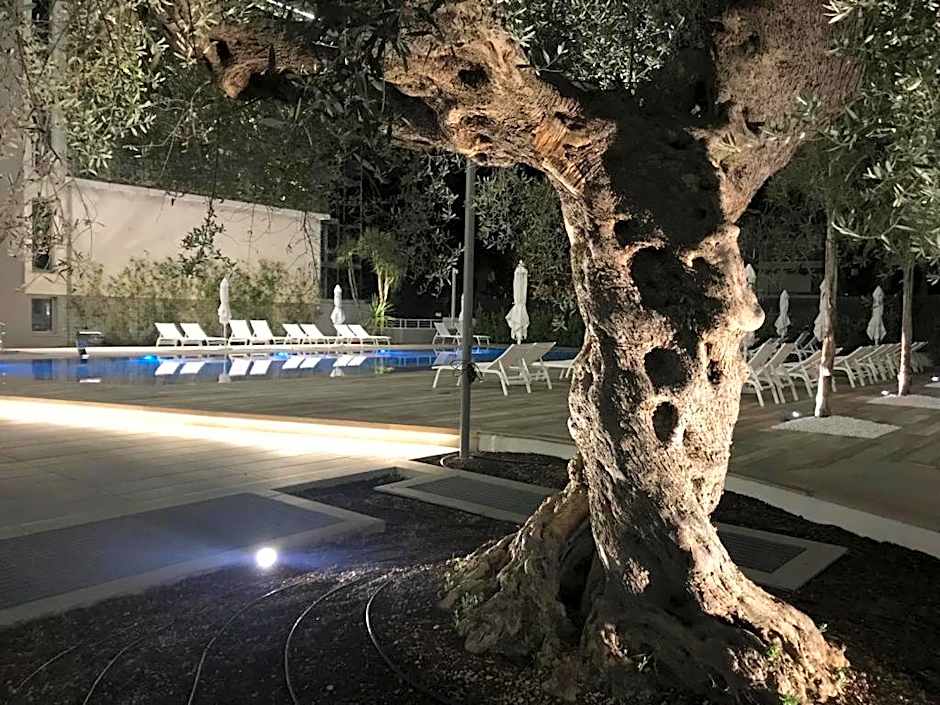 YOUMAMI Suite Hotel Wellness&Spa