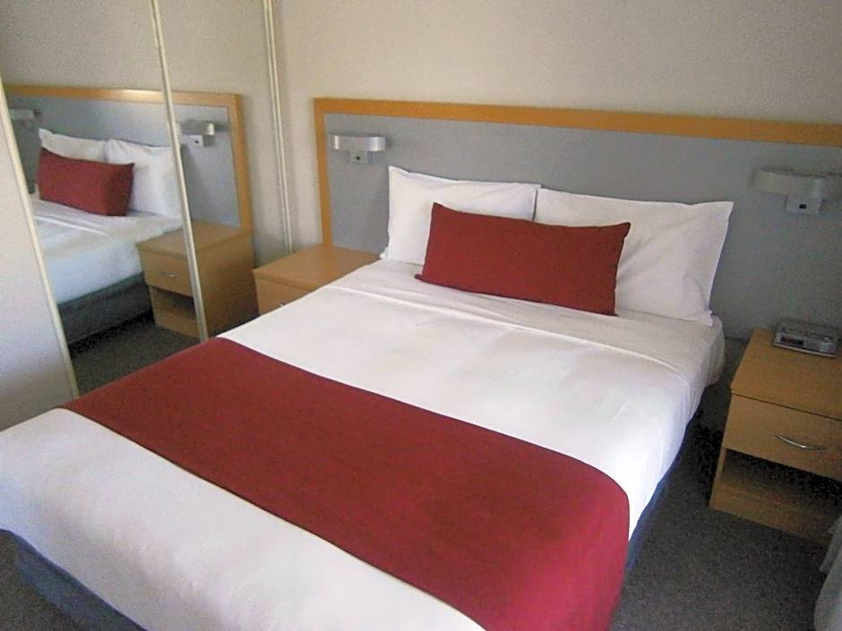 George Bass Motor Inn