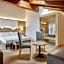 Hotel Shandranj
