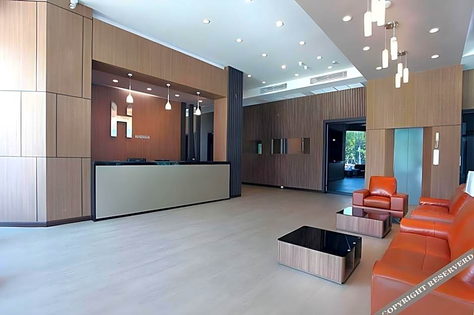 Hansanan Hotel