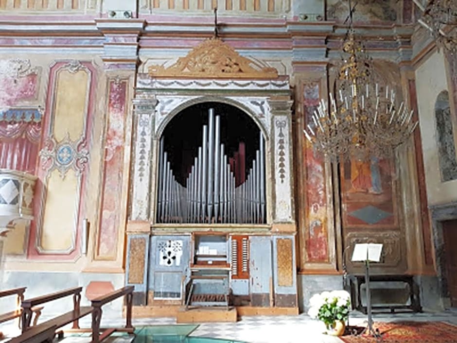 Santuario NS Soviore Cinque Terre