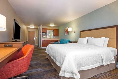 One-Bedroom King Premium Suite