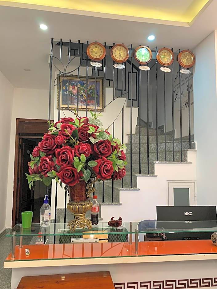 Ruby Rose House – Dalat, KS