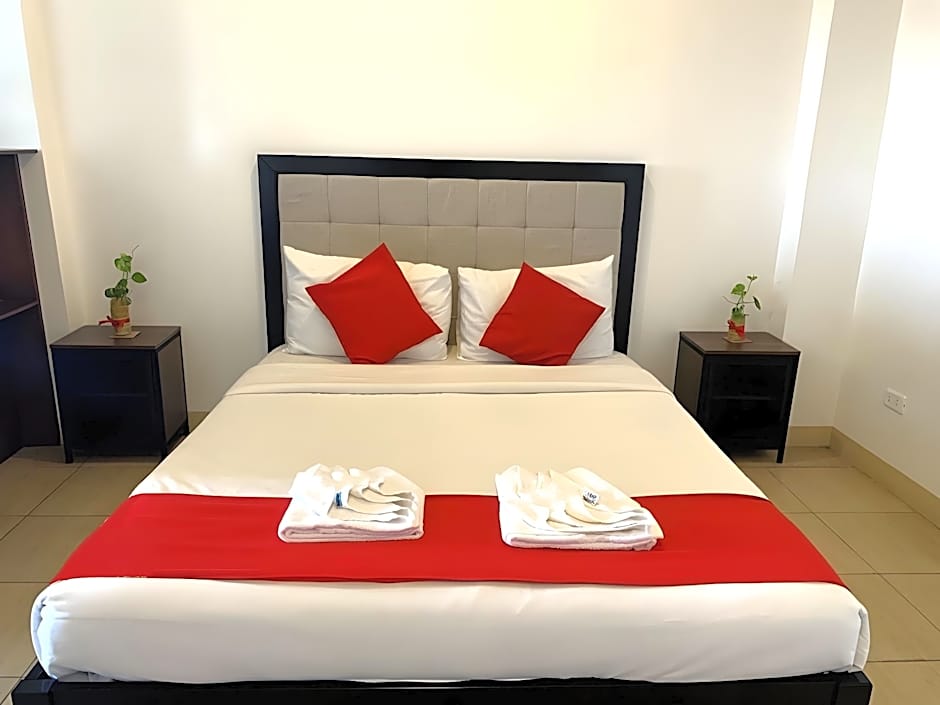 OYO 150 Davao Airport View Hotel