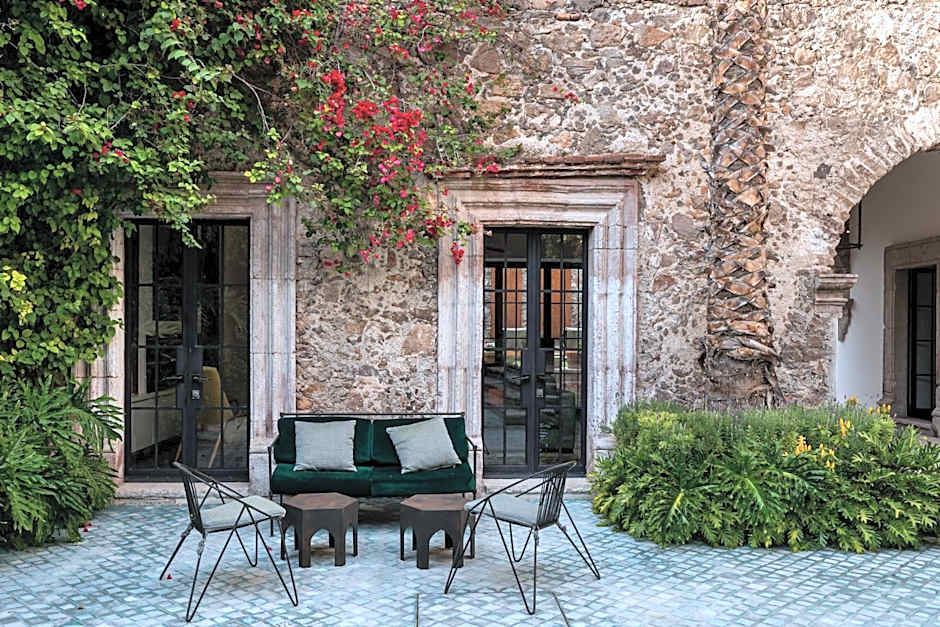 Villa Garita, 6BR Designer Villa with Heated Pool in Centro