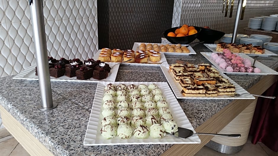 Lara Hadrianus Hotel