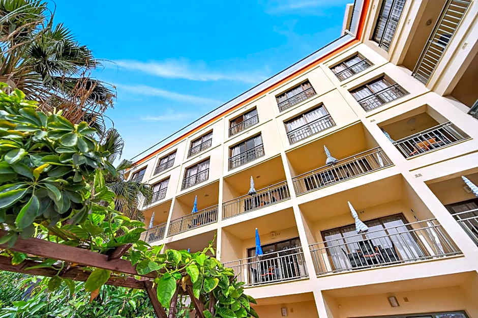 Elisium Resort & Apartamentos