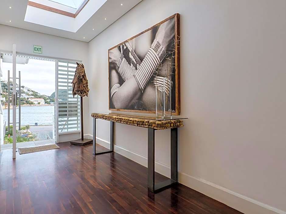 Amanzi Island Boutique Hotel