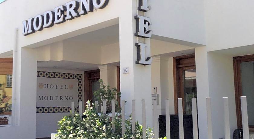 Hotel Moderno