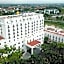 Sai Gon Phu Tho Hotel