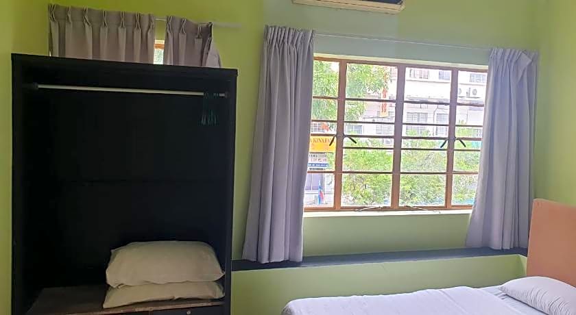 Borneo Gaya Lodge