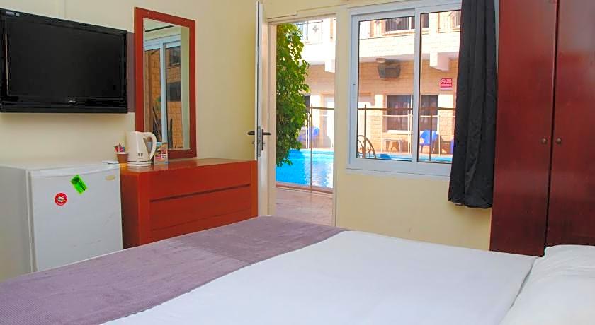 Red Sea Hotel