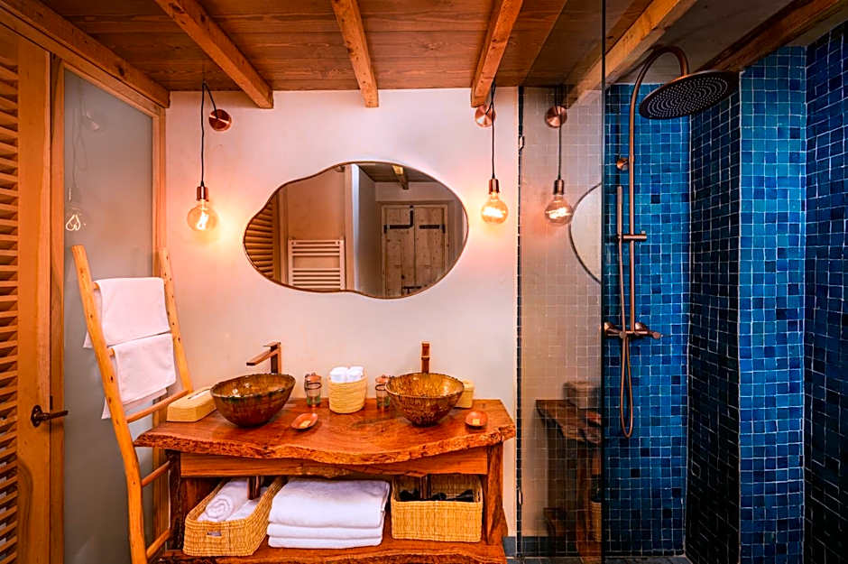 Mama Lova Hôtel, Riad, Restaurant & Spa