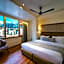 Tripli Hotels M & Resort