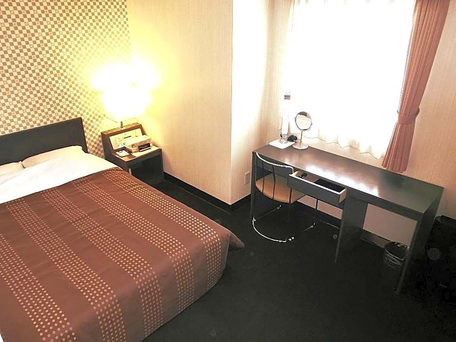 Hotel Livemax BUDGET Chitose