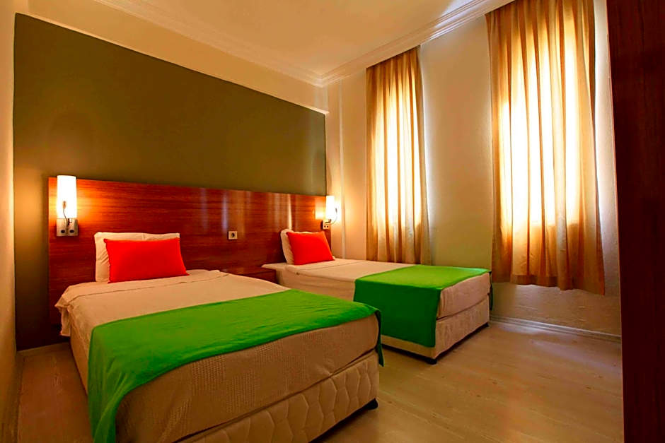 Sunlight Garden Hotel