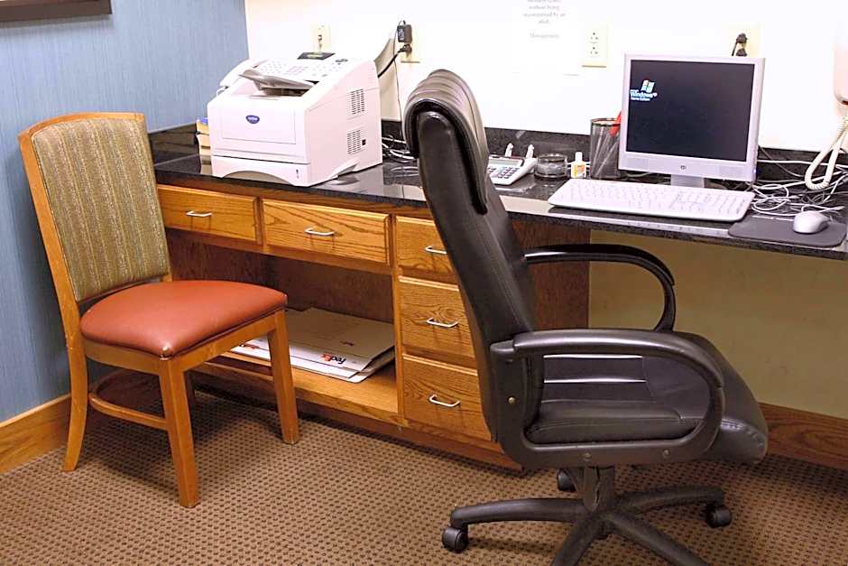 Hampton Inn By Hilton & Suites Chesapeake