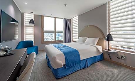 Superior Queen Room