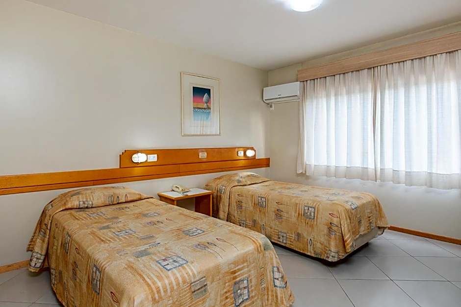 Hotel Suárez Campo Bom