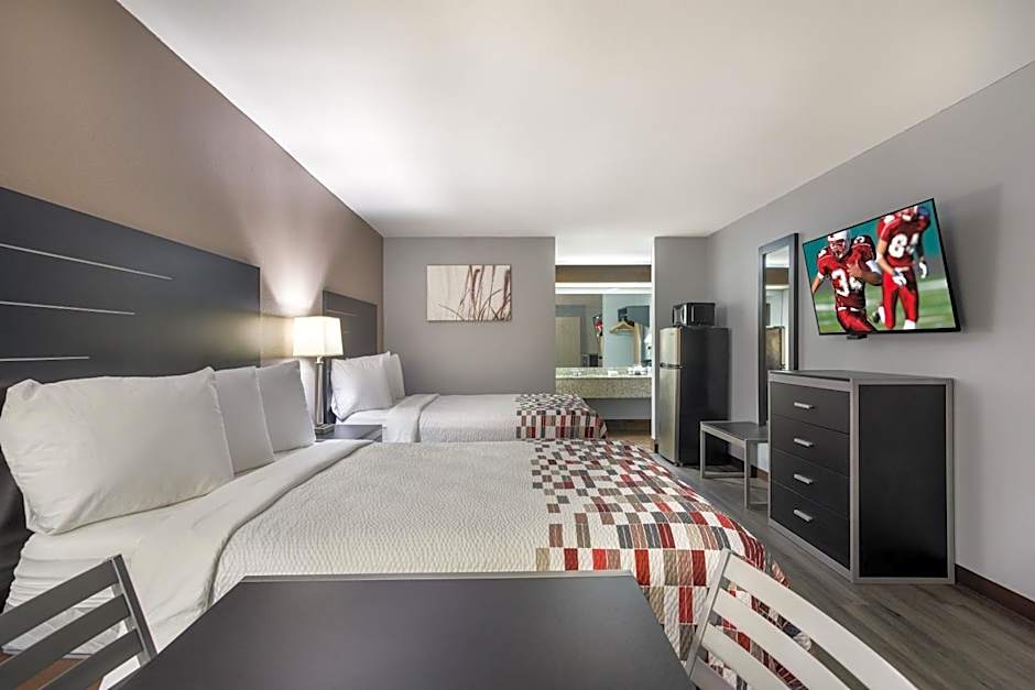 Red Roof Inn & Suites Athens, AL
