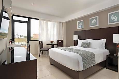 Hodelpa Centro Plaza Hotel