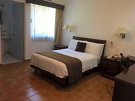 Junior Double Suite - Non-Smoking