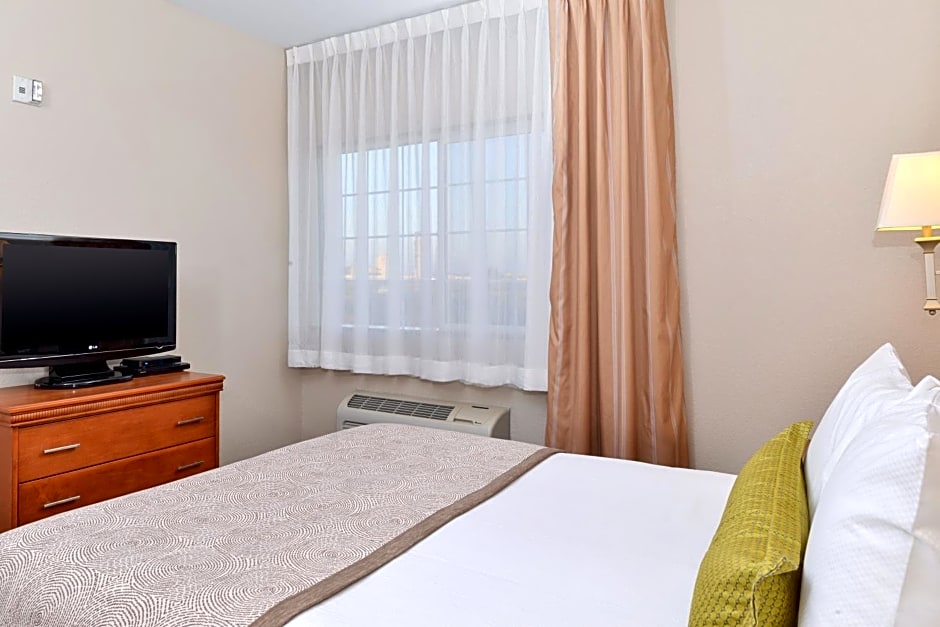 Candlewood Suites Turlock, an IHG Hotel