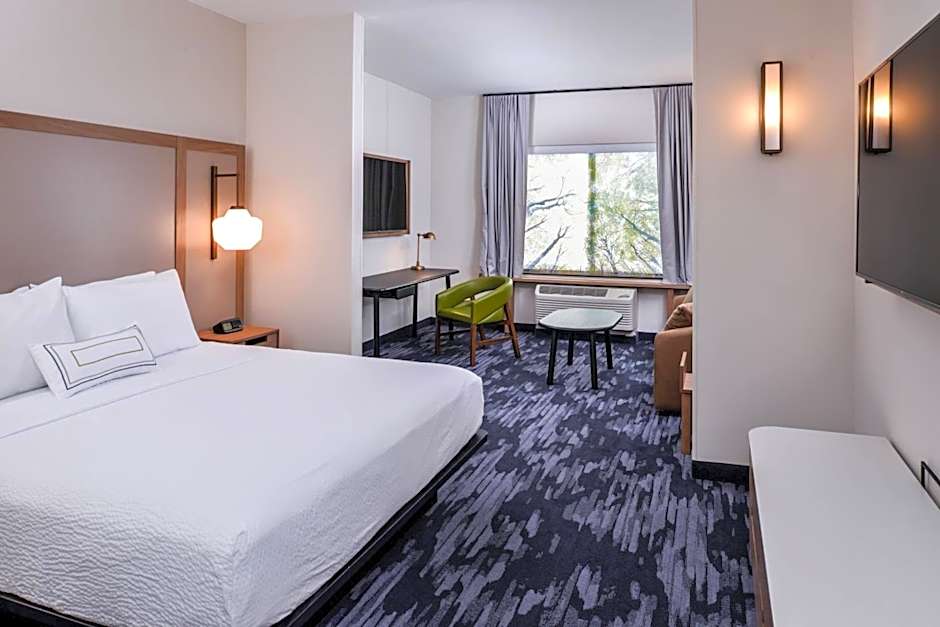 Fairfield Inn and Suites by Marriott Staunton