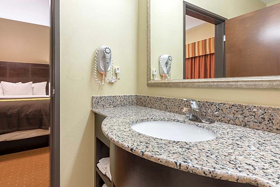 Comfort Inn & Suites Scott-West Lafayette