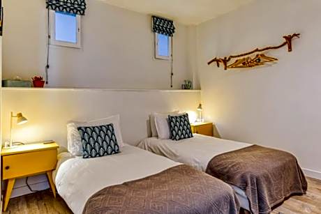 Twin Room with Bathroom