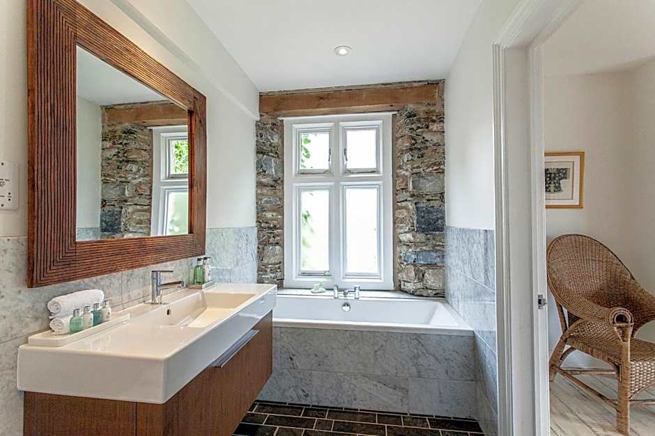 ANRÁN at Tidwell Farm