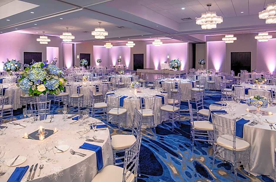 Crowne Plaza Boston - Woburn By IHG
