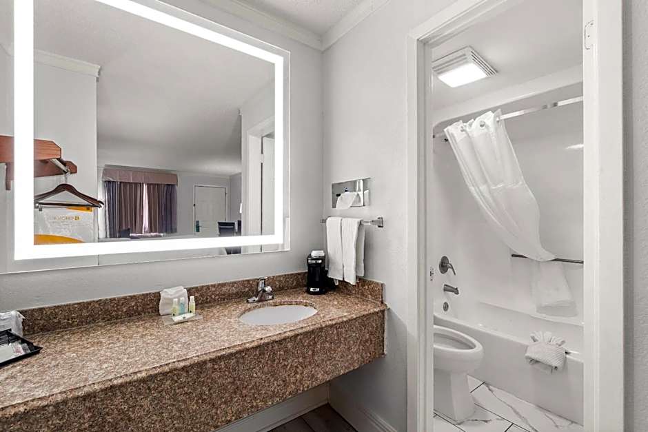 Quality Inn Forrest City I-40