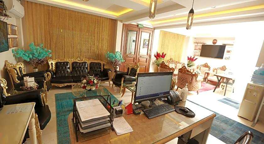 ConstantinopolisHotel