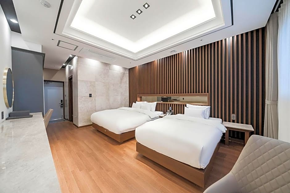 Hotel Demer Mokpo