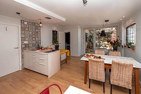 Galo Preto - Sintra Guesthouse